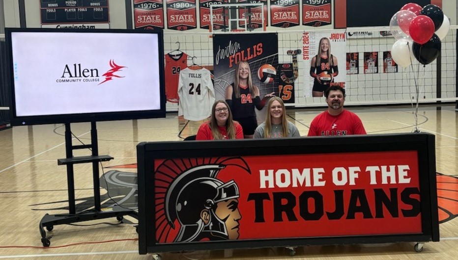 Follis signs to play volleyball for Allen Community College